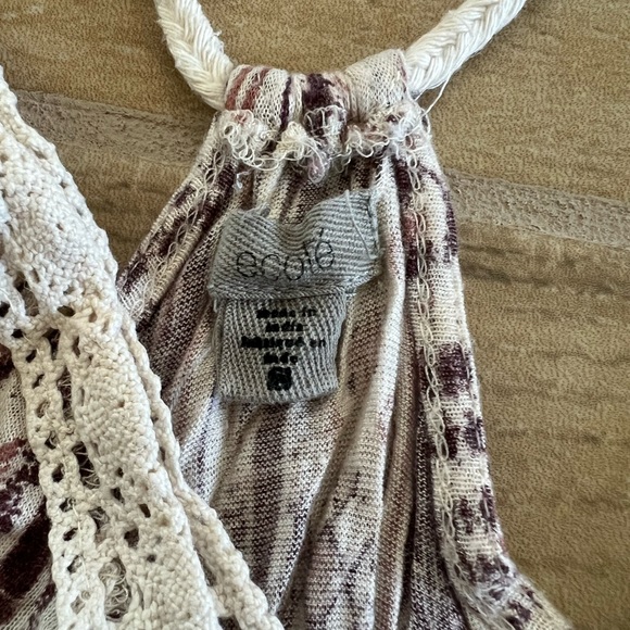 Urban Outfitters Flowy Tank - Picture 4 of 4